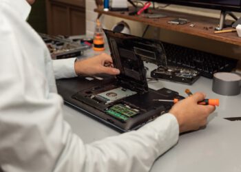 Técnicos Clic, profesionales de la reparación de ordenadores