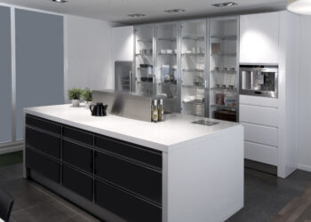 Transformar la cocina empieza por un diseño hecho a medida por profesionales